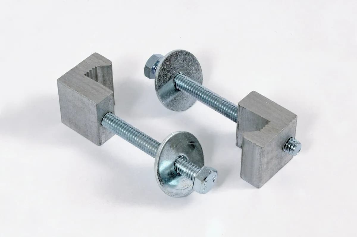 Toolbox Tie Down Kit no Drill