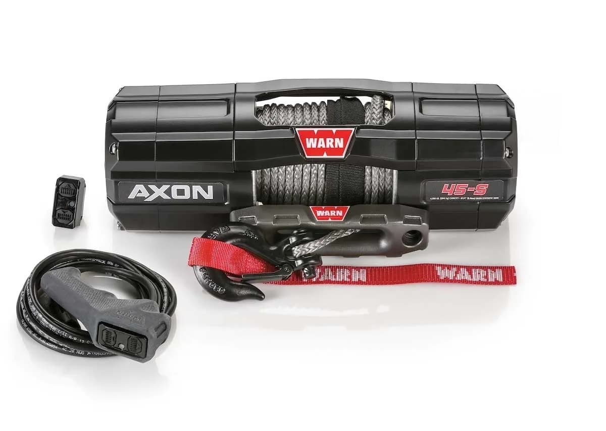 WARN - AXON 45-S includes 50' of lightweight, easy-to-handle Spydura synthetic rope, an Epic hawse fairlead, and a black hook