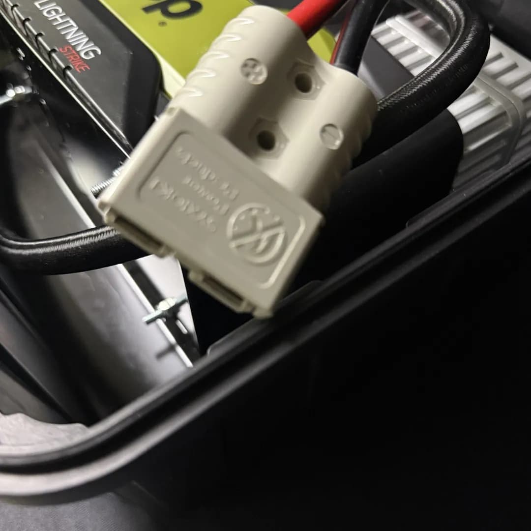 Jeep® AirVault2 – Portable Dual Compressor (10.6 CFM)