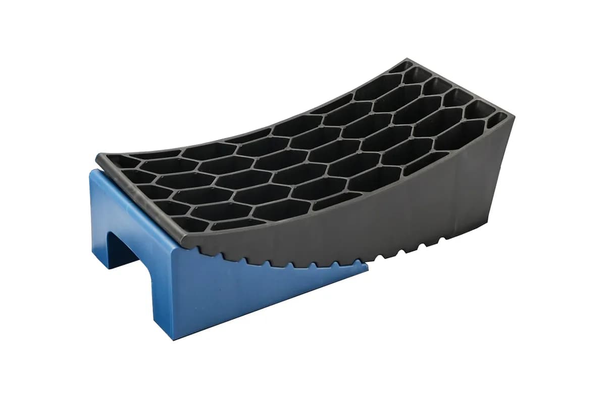 Single Camper Leveler Kit Black & Blue