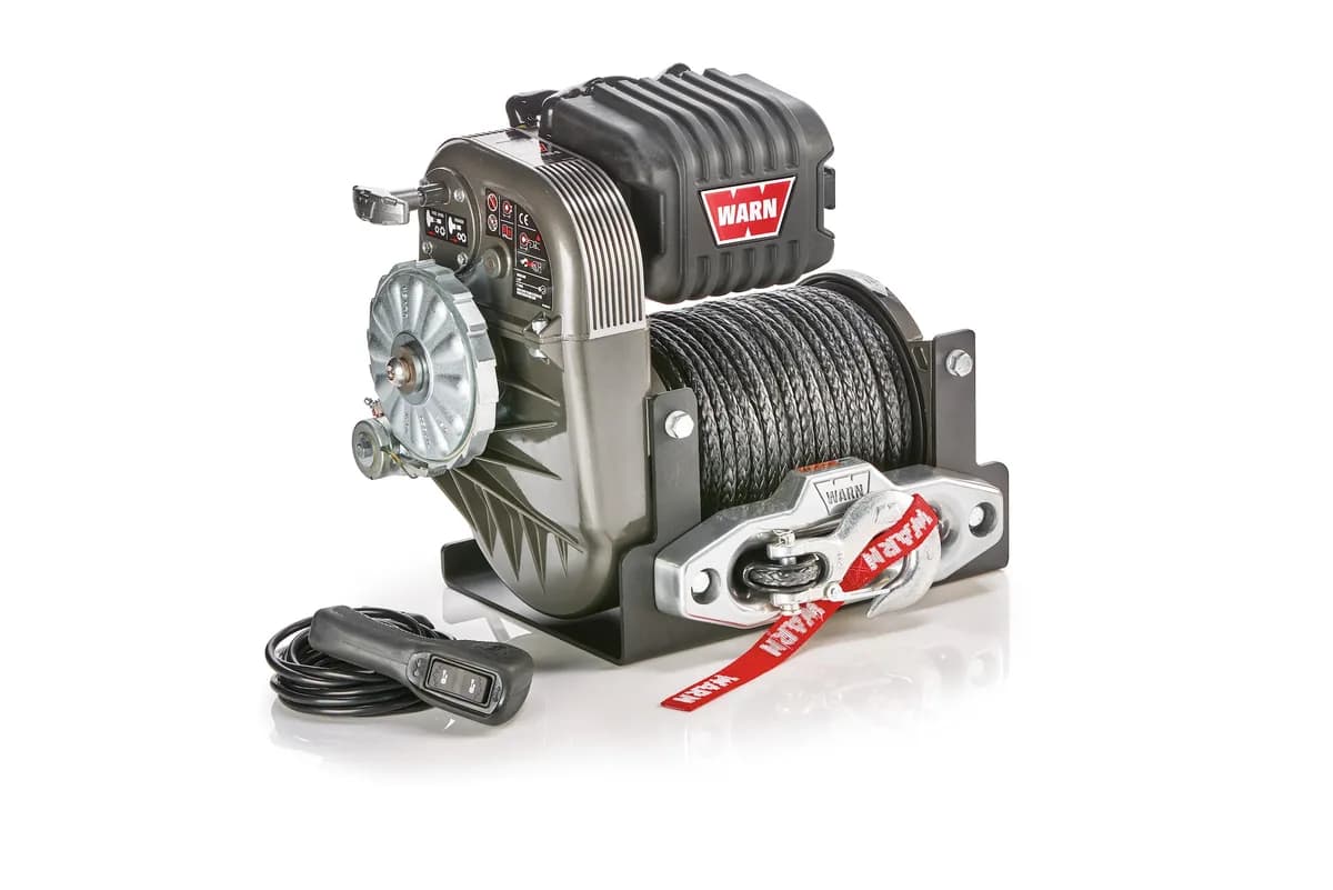 WARN - High-output 6HP motor for 10,000lb pulling capacity ; IP68 waterproof Albright electrical contactor ; 150ft of 3/8 diameter Spydura synthetic rope; Hi