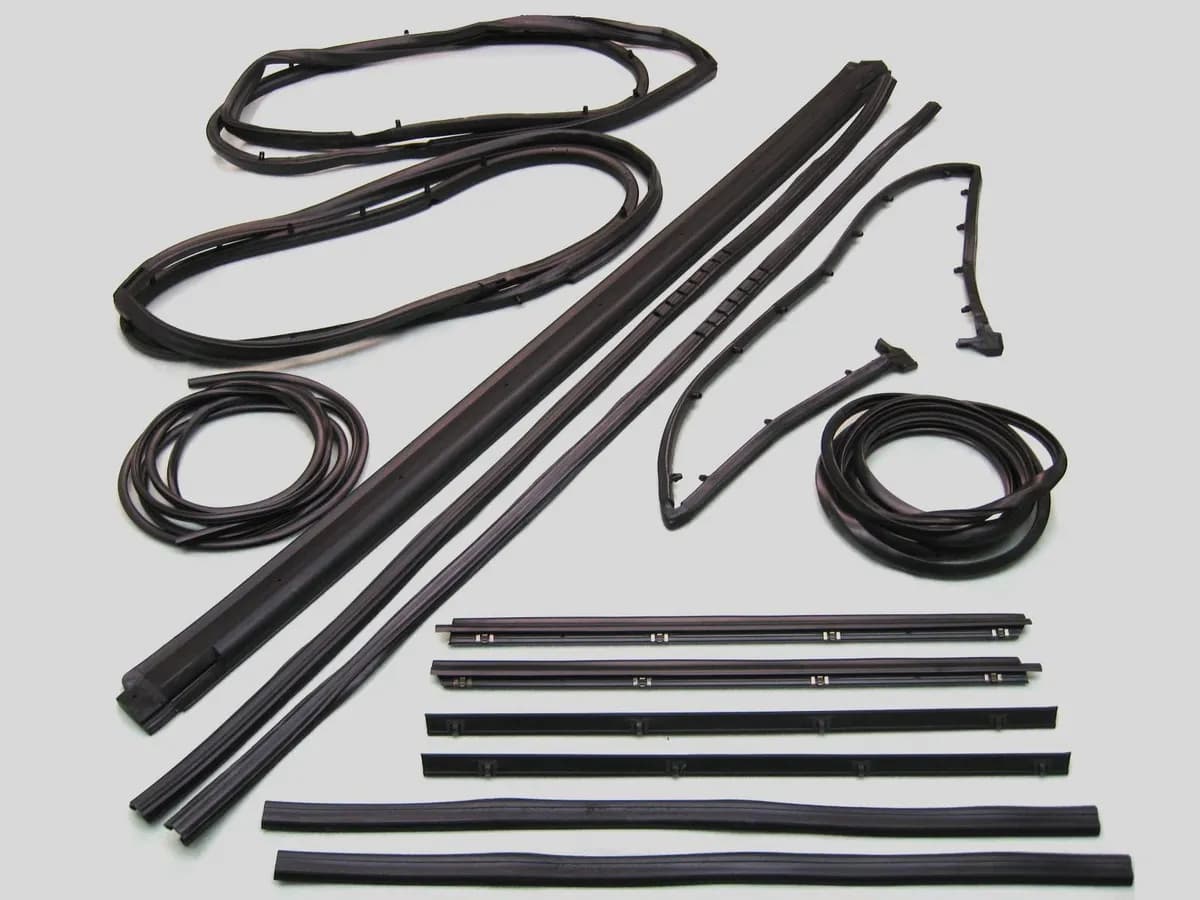 Fairchild Industries KD4004 Weatherstrip Kit