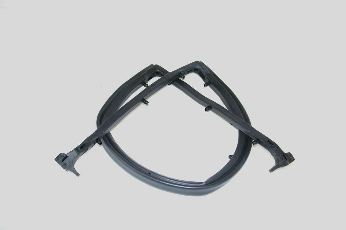 Fairchild Industries D3007 Tailgate Seal - Tailgate