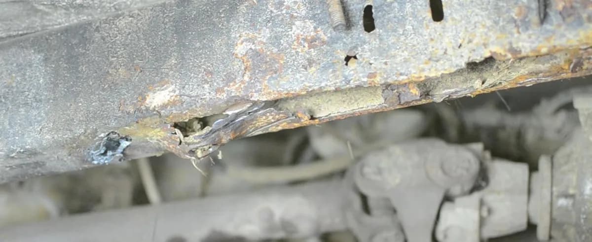 Armor 1997-2002 Frame Repair Brackets Skid Plate Section