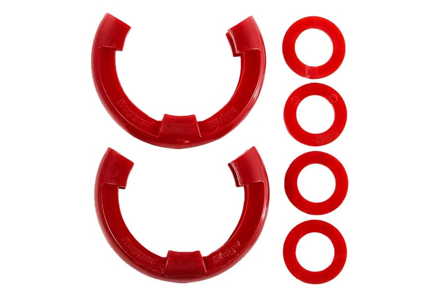 Rugged Ridge D-Shackle Isolator 3/4 Inch Kit, Red Pair