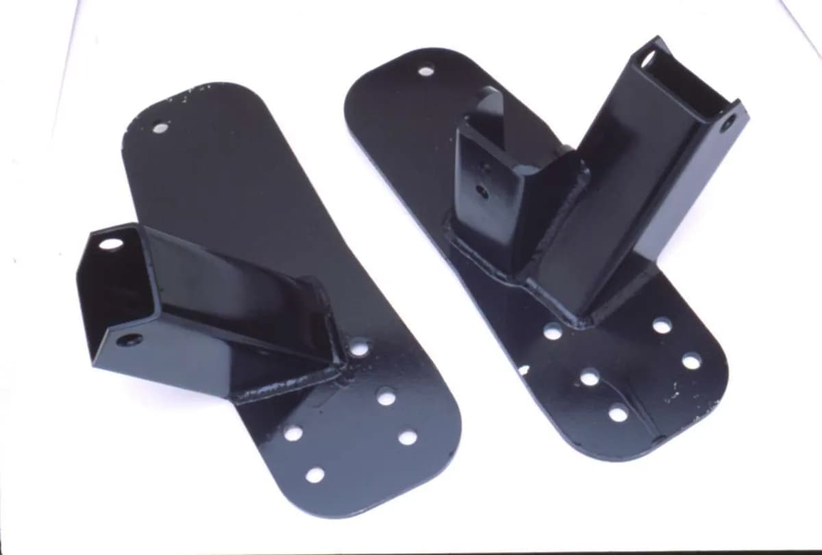 Chevy v8 or v6 Into 197686 Jeep CJ Series Motor Mount Kit195964 Pontiac Engines