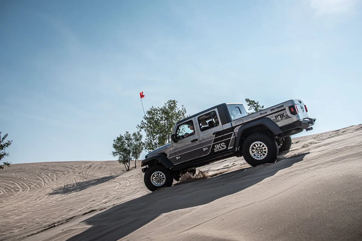 20c Jeep Gladiator JT 3.5 Front 2 Rear Lift Kit Jkrawl Fox Performance