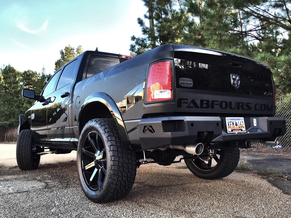 0918 RAM 1500/1018 RAM 2500/3500(19 Classic)heavy Duty Premium Sensor Rear Bumper Matte Black