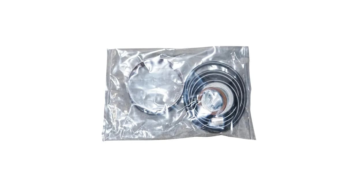 Shock Absorber Rebuild Kit; 2.50 in.; w/Reservoir; Incl. Replacement O-Rings; Seals;