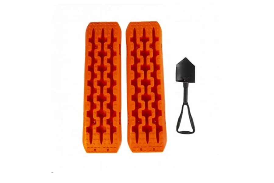 Rugged Ridge Traction Recovery Kit: Includes Two Orange Nylon Traction Boards&folding Shovel