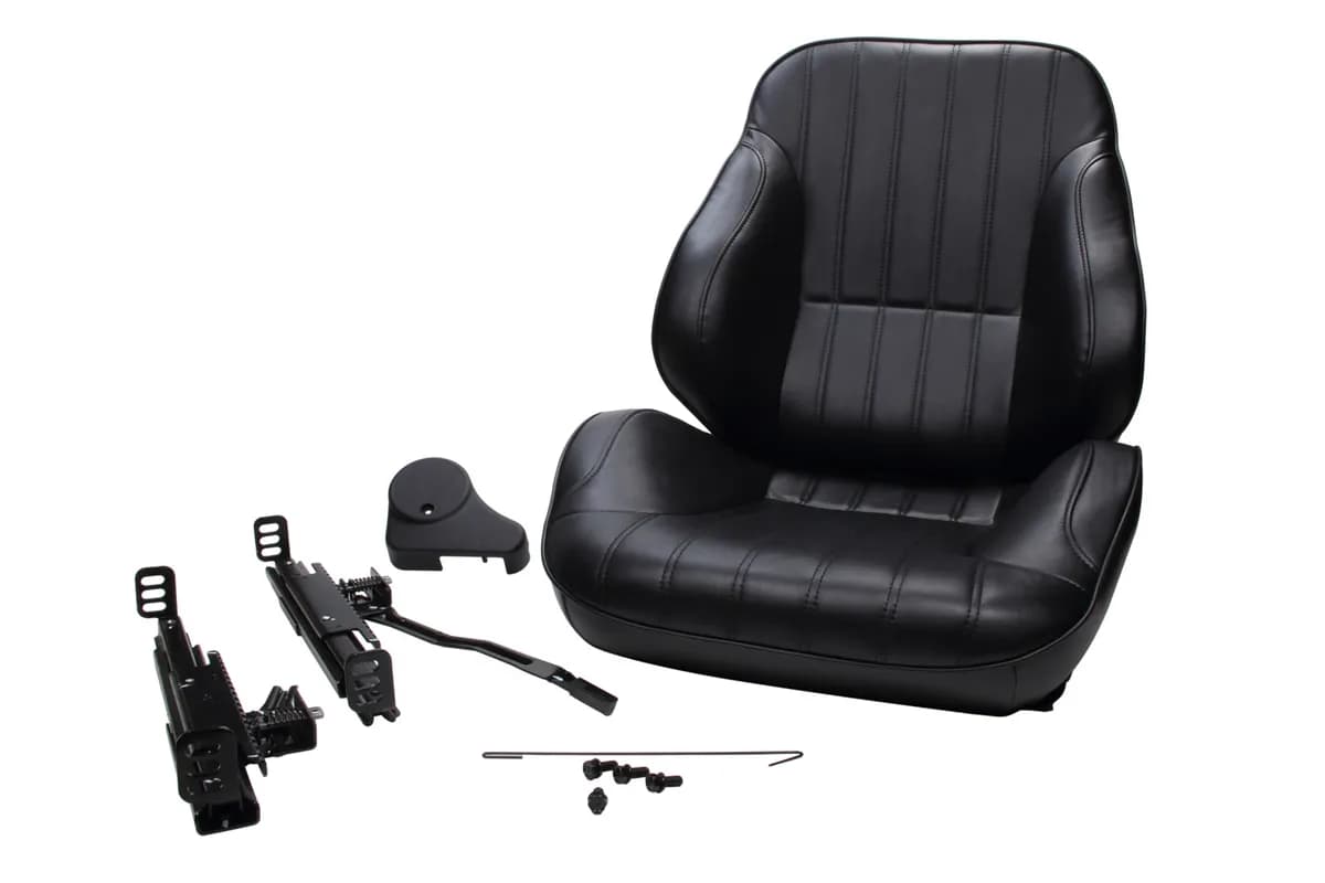 Rally Recliner Low Backw/O Headrest Black Vinyl Right