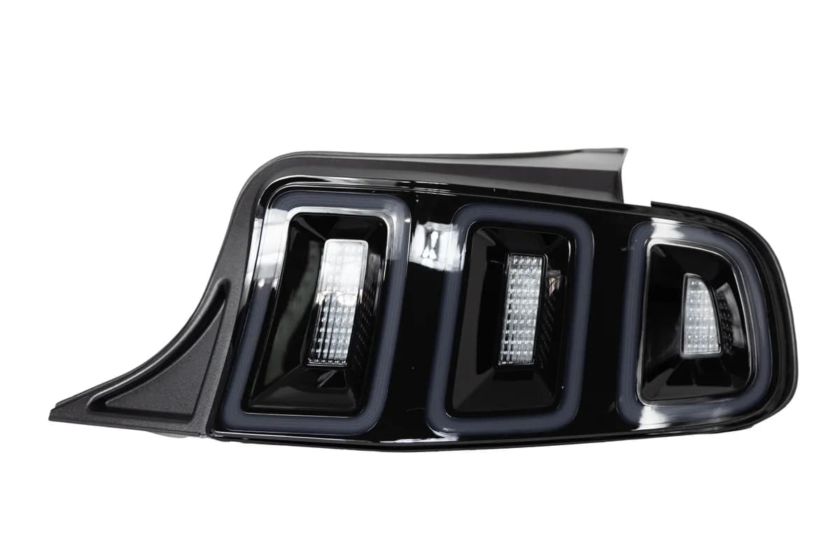 1523 Ford Mustang Sequentail LED Tail Lightglossey Black/Smoke Renegade