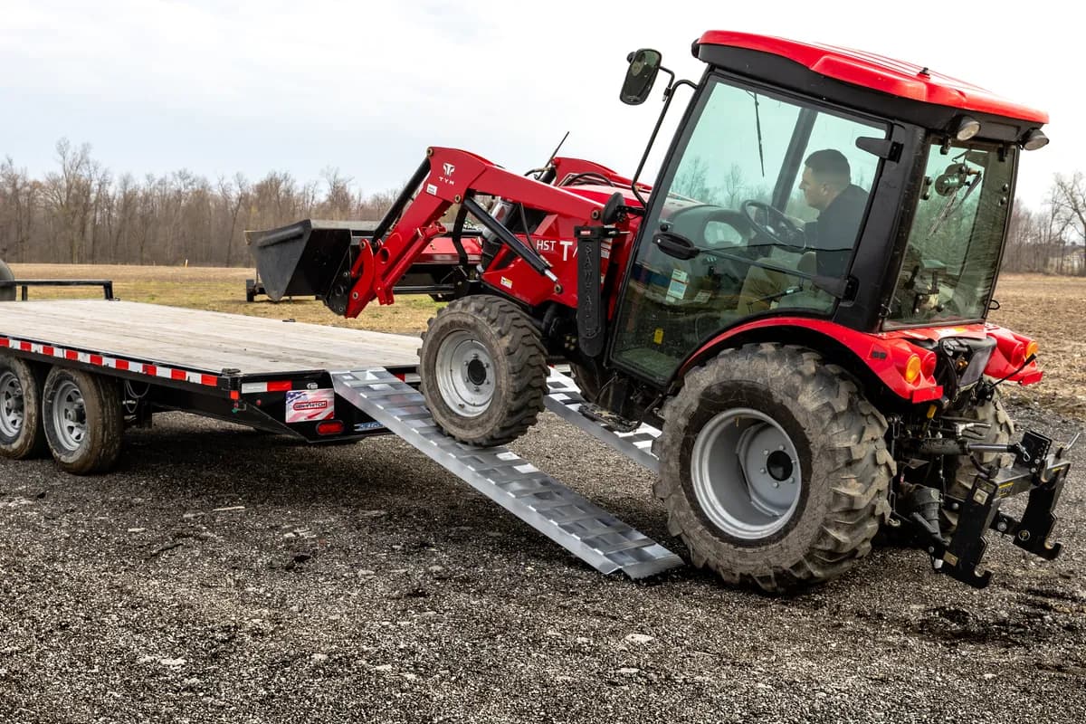 GEN-Y Hitch HD 7ft Aluminum Loading Ramps - 14in x 84in