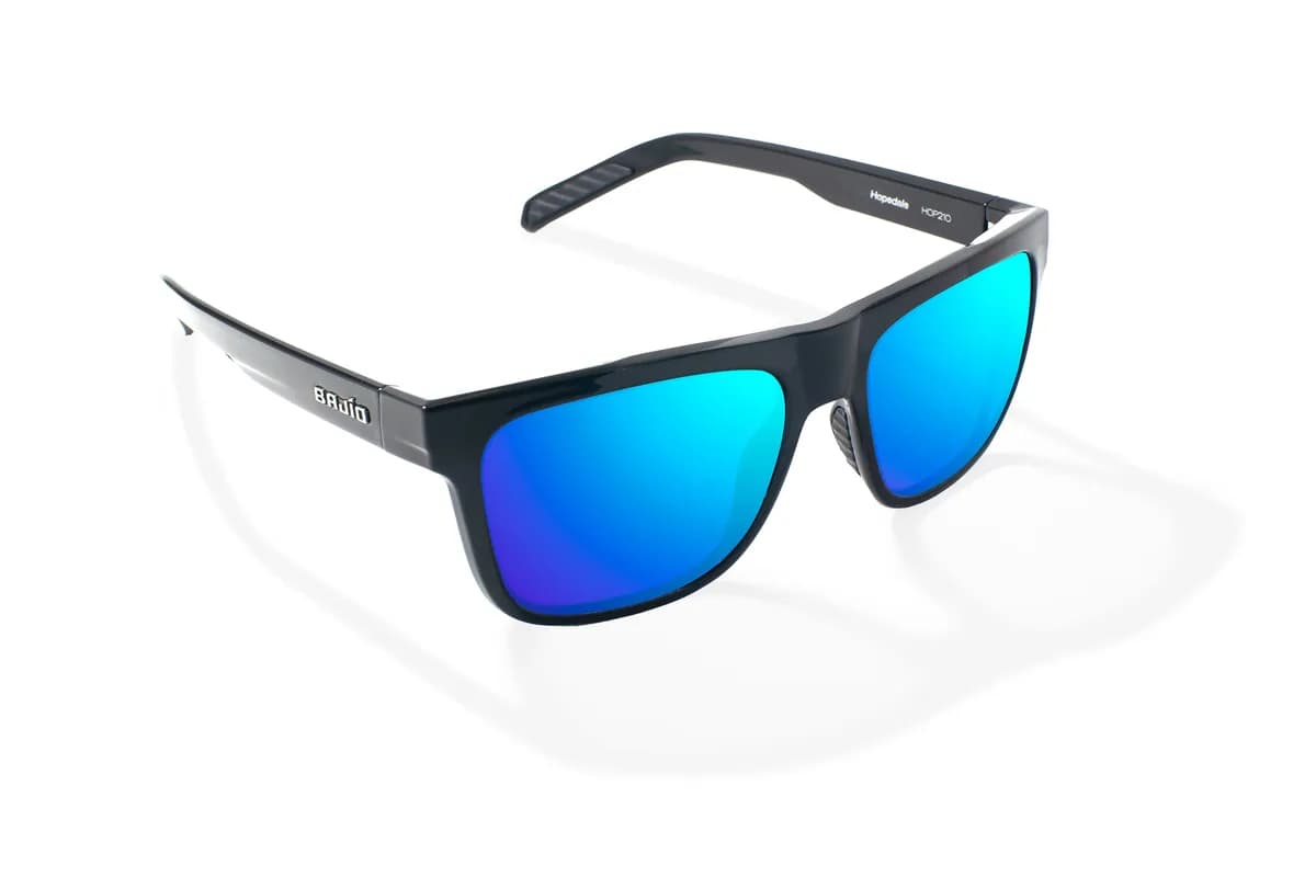 Hopedale Gray pc Green Mango Gloss