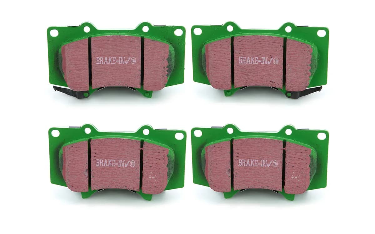 6000 Series Greenstuff Truck/SUV Brakes Disc Pads; FMSI Pad No. D976; Vented; 338mm Dia.; 68.4mm Height; 31.8mm Thick; 108mm Center Hole Dia.; Pad Dimensions: 132 x 75 x 18mm;
