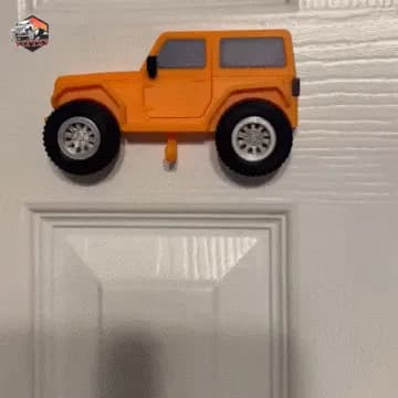 Jeep Grille Wall-Mounted Key Holder - Organize Keys with Style