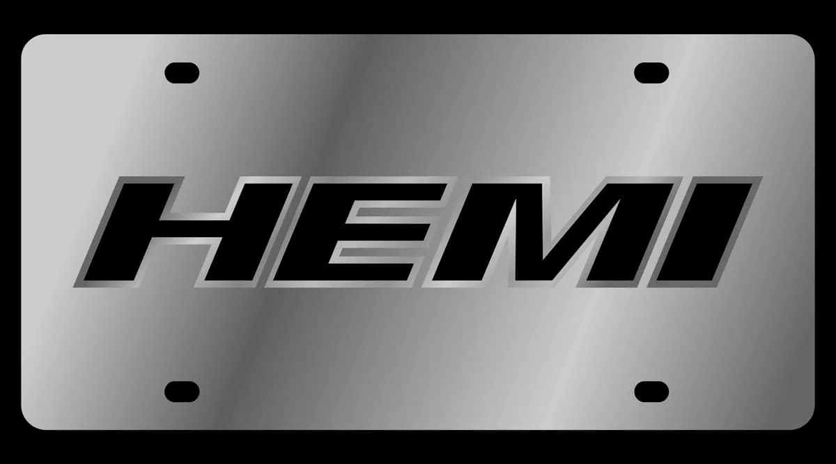New Hemi Mir w Blk Fill Italicized ss Plate