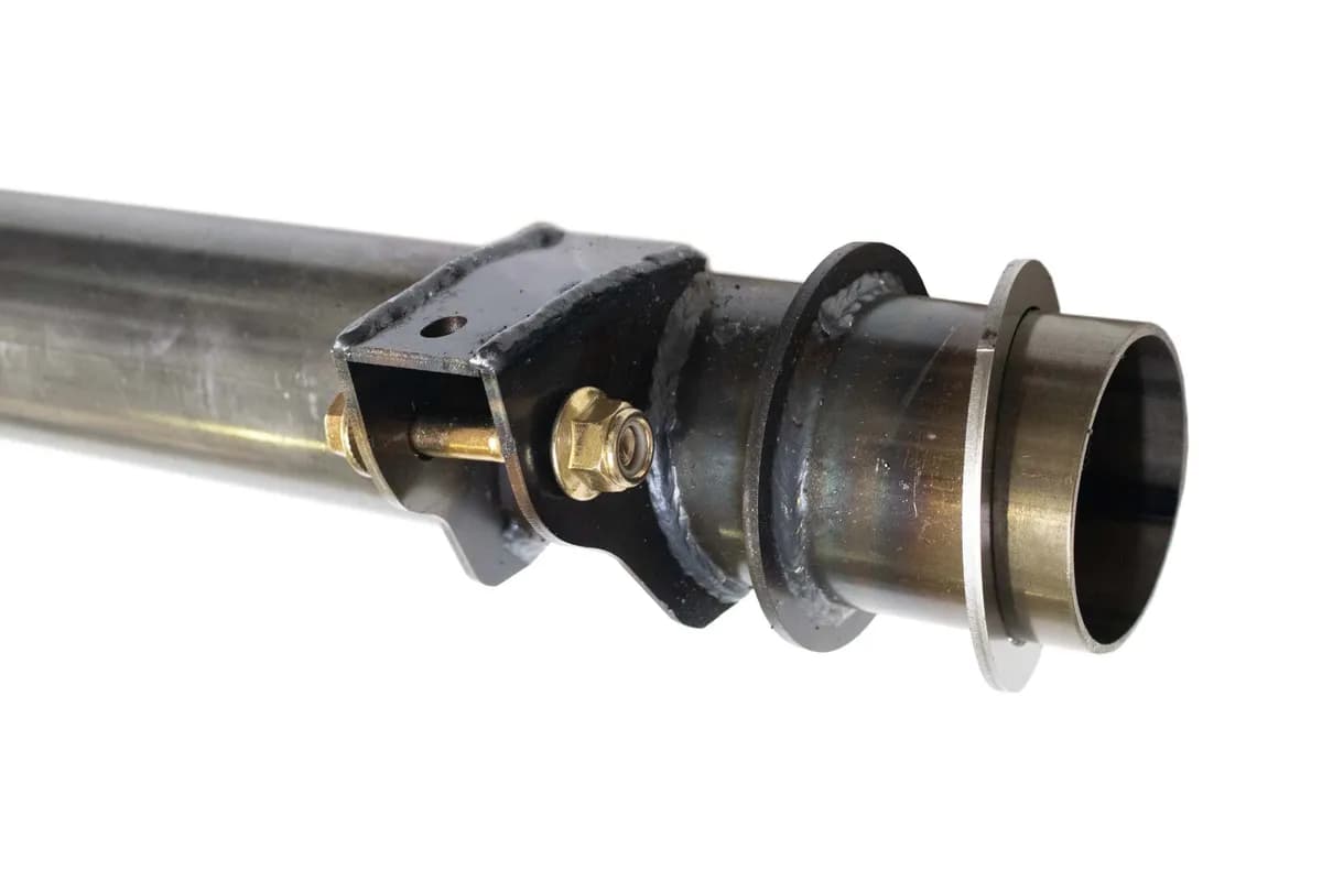 Rust Buster 2011-2018 Chevy Silverado 2500hd 3500hd Single Rear Wheel Gmc Sierra 2500hd 3500hd Single Rear Wheels - Fits All Cab And Bed Configurations Forward Spare Tite Crossmember Rb7836