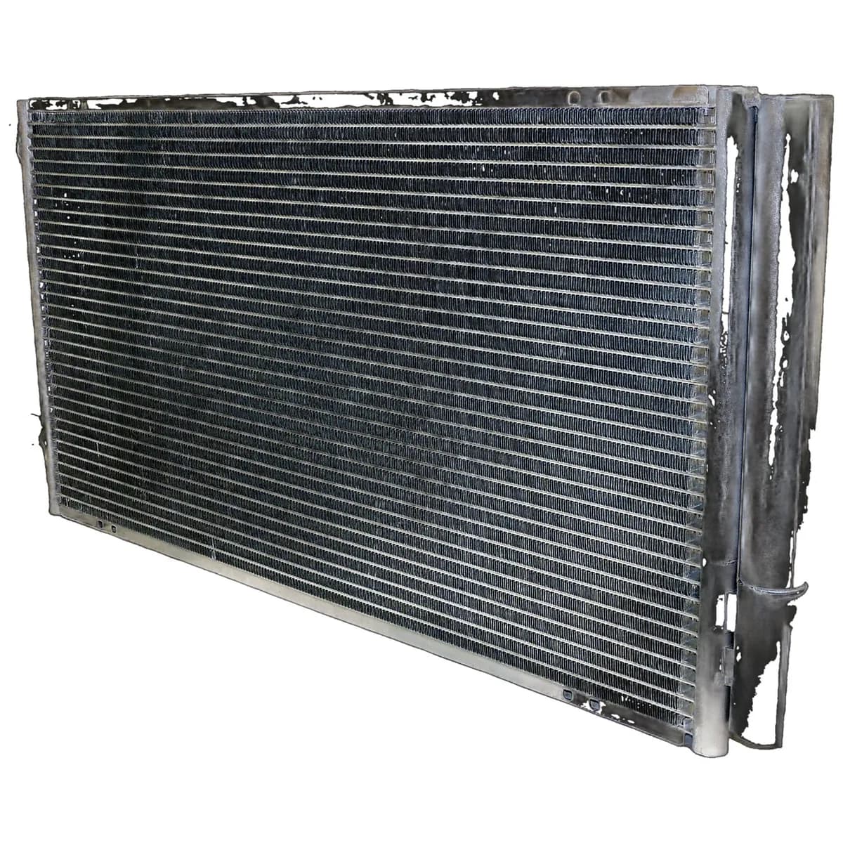 2015-2017 BU Renegade w/ 1.6L, 2.0L Gas, 2.4L Engines; 2015-2017 VM Ram Promaster City w/ 2.4L Engine; A/C Condenser