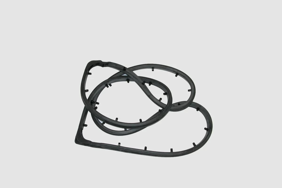 Fairchild Industries D3028 Liftgate Window Seal - Liftgate on Body