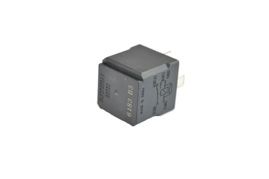 04727370aa - Starter Relay 97-06 Tj