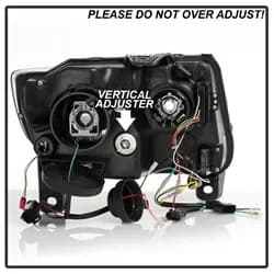 ( Spyder Signature ) Jeep Grand Cherokee 11-13 Xenon/HID Model Only ( Not Compatible With Halogen Model ) Light Bar Projector Headlights - Black - Low Beam-D1S(Not Included) ; High Beam-H1(Included) ; Signal-LED