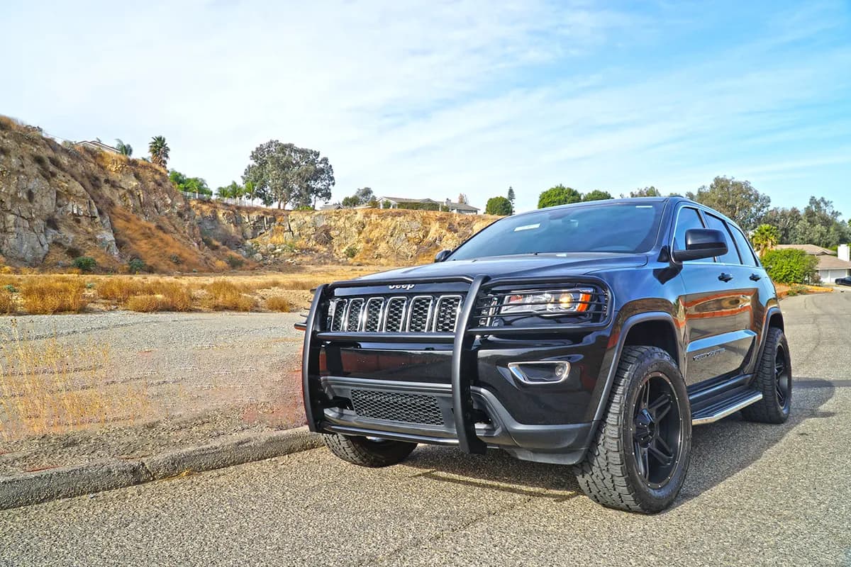 1118 Jeep Grand Cherokee Grill Guard Black(Excl. Srt And Trail Hawk Models)