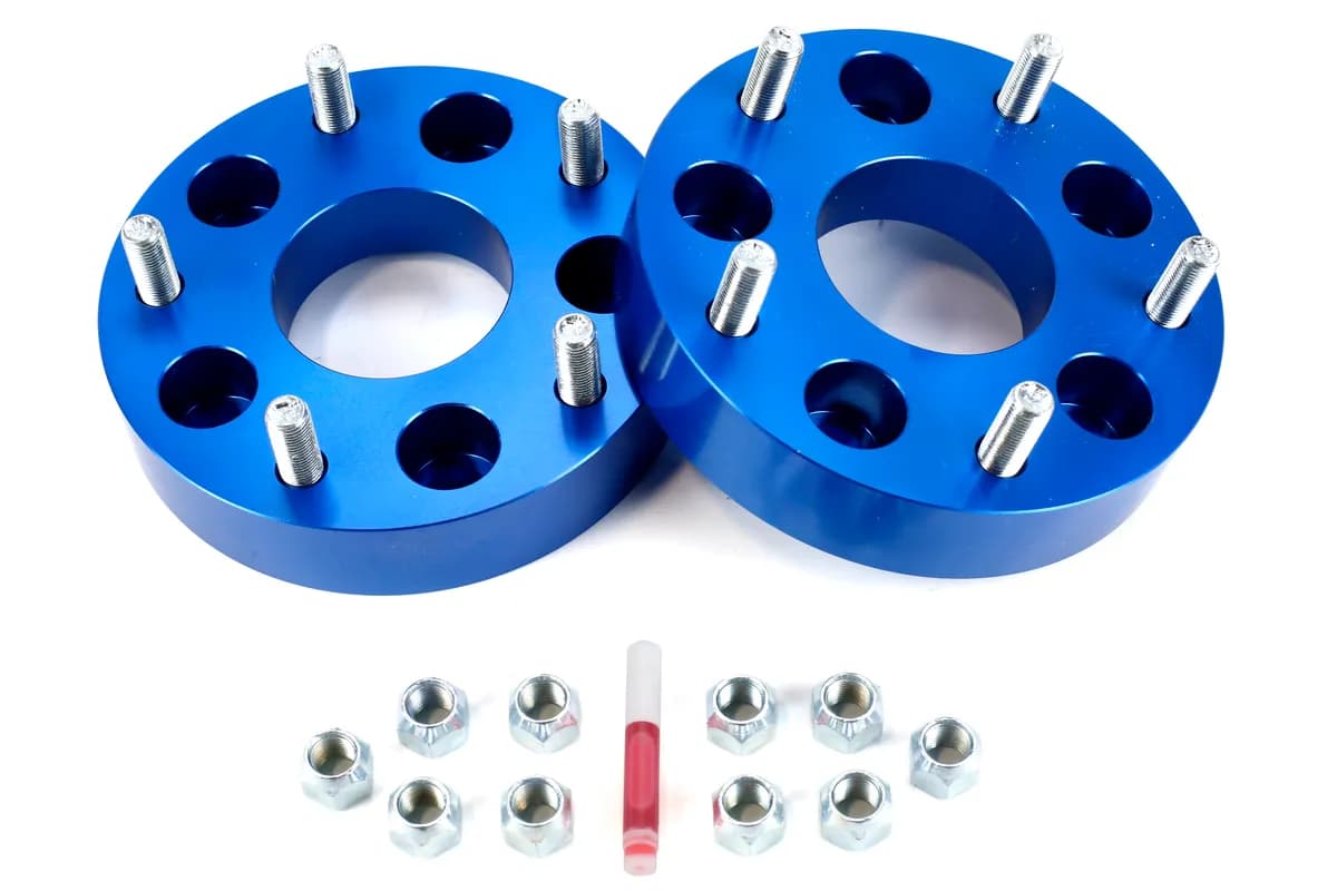 0718 Wrangler/0610 Commander 5 X 5in To 5 X 51/2in Blue Wheel Adapters(Pair)