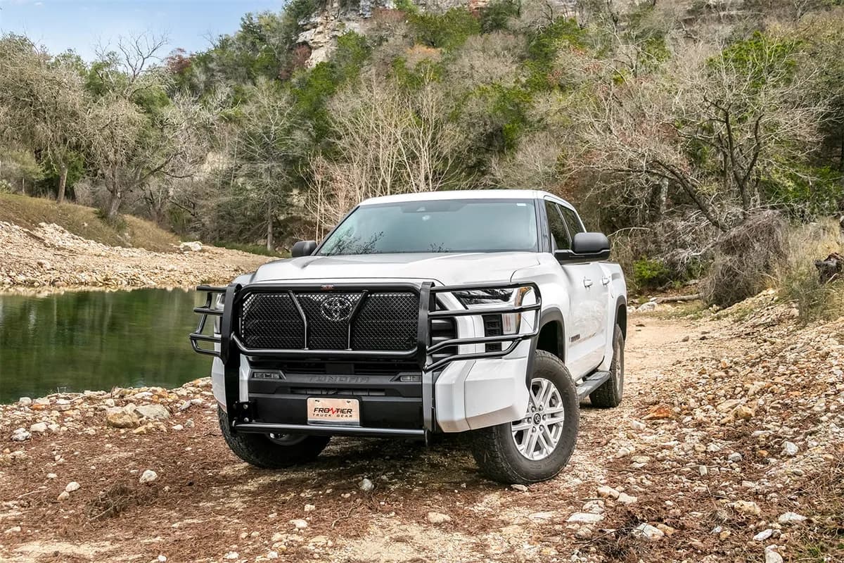 22c Tundra w/ Safety Sense/Sensors/No Camera Grille Guard Black