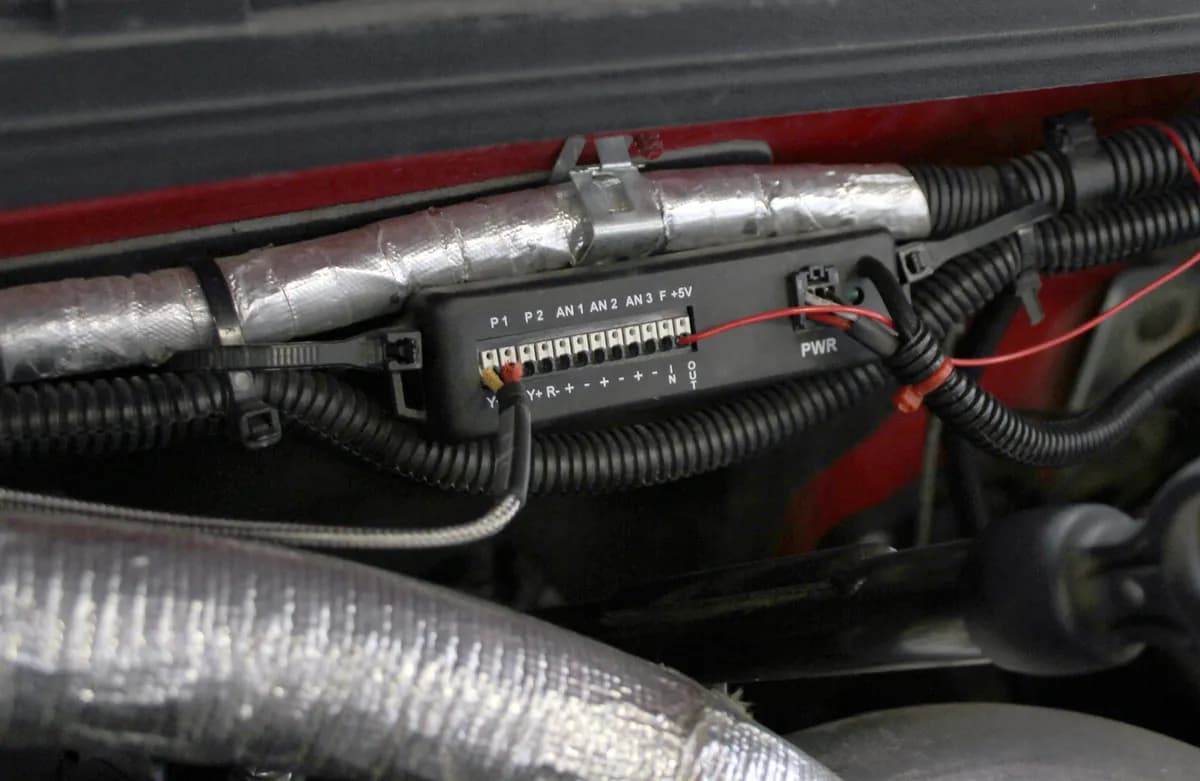 Bully Dog 40384 Bully Dog'sensor Dock w/ Pyro Probe For GT 40384