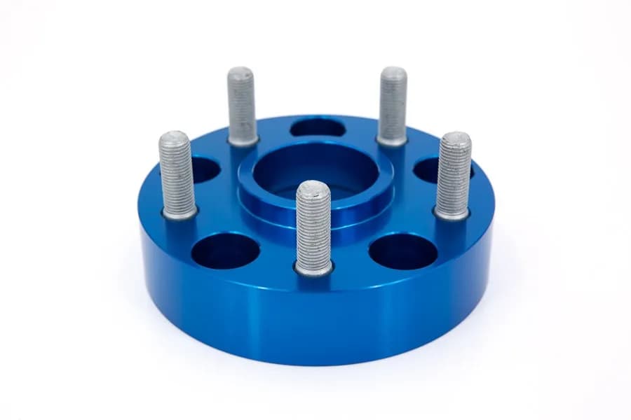 0718 Wrangler/0610 Commander 1/220 To M14x1.5 X11/2in Blue Wheel Adapters(Pair)