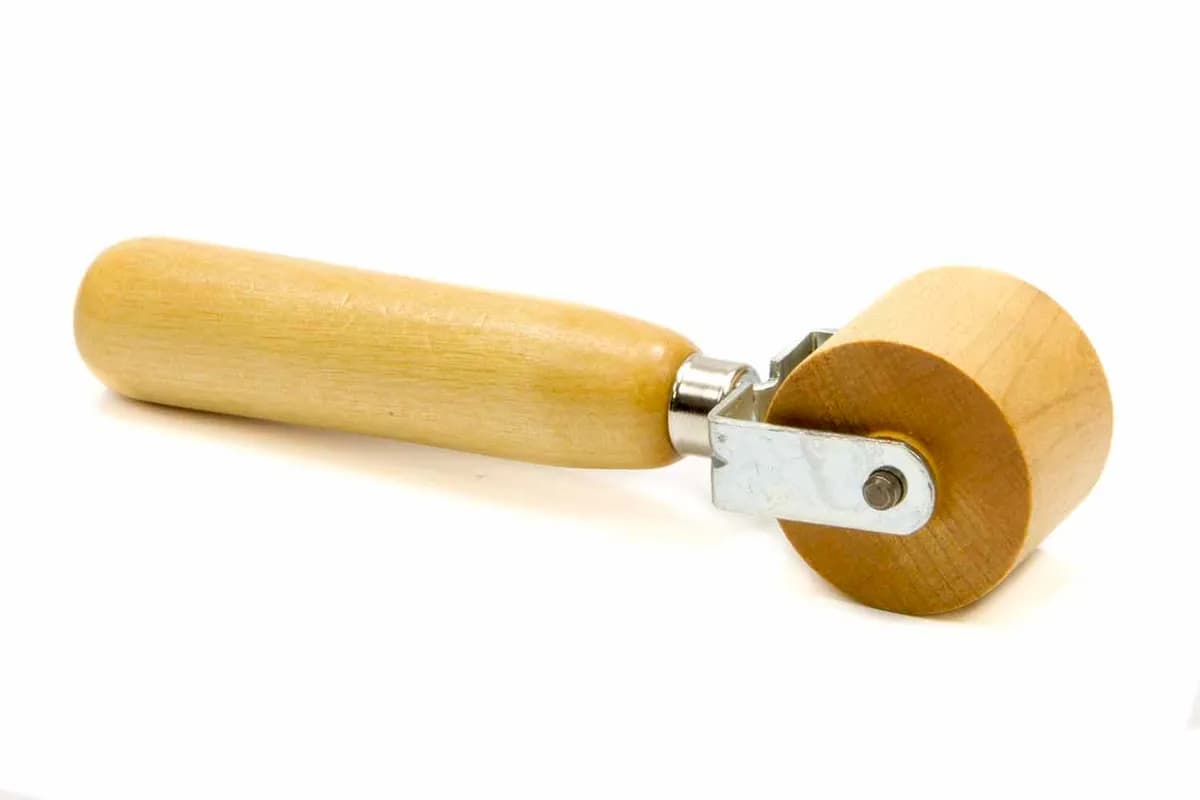 Economy Wood Roller; 1per Pkg