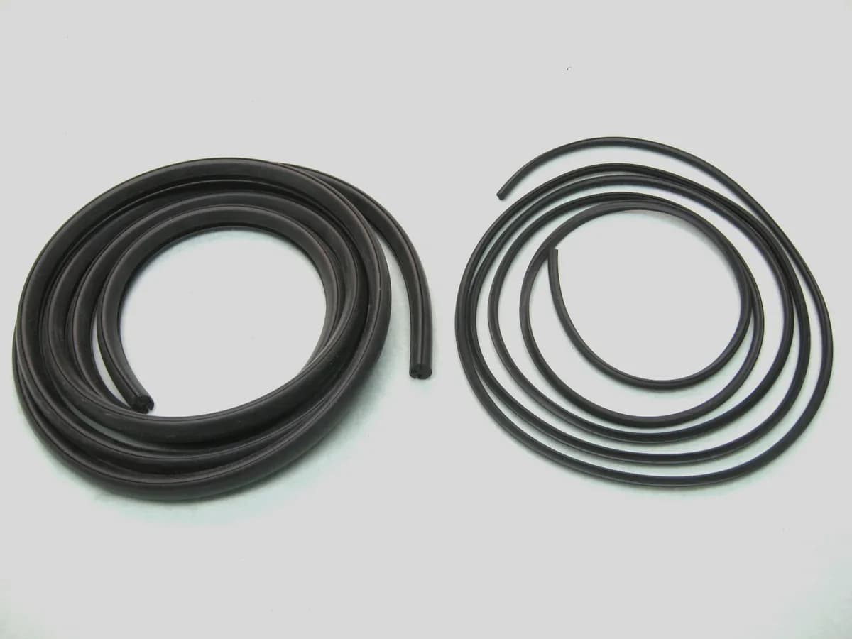 Fairchild Industries D4031 Windshield Seal - Windshield