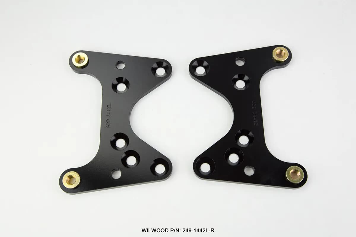Axel Mounting Bracket - Bracket Kit, Front - Lug Mount - 249-1442L/R