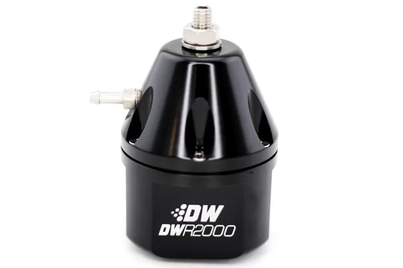 DWR2000 Adjustable fuel pressure regulator - Black