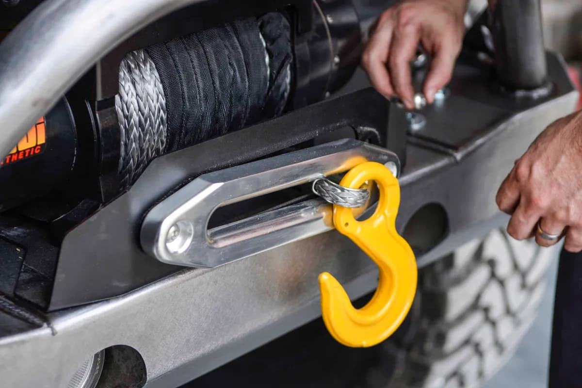 Destroyer Front Bumper Fairlead Mount (Black Powder Coated)