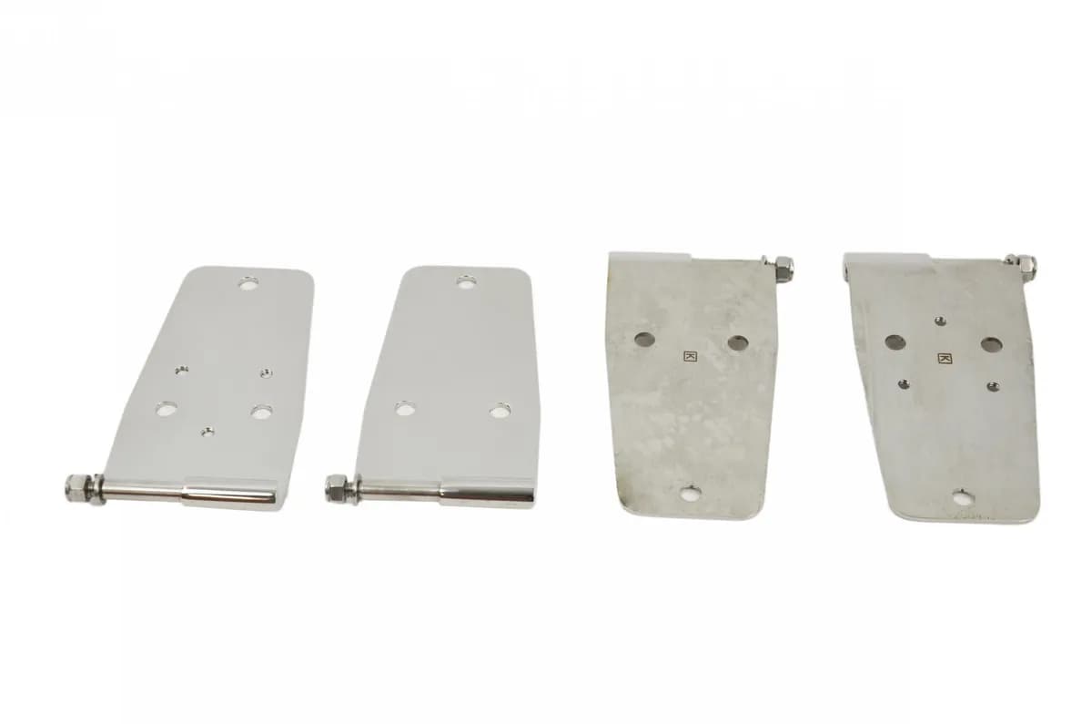 Jeep CJ/YJ Door Hinge Set 4 Pieces 76-93 CJ and Wrangler YJ Polished Silver Kentrol