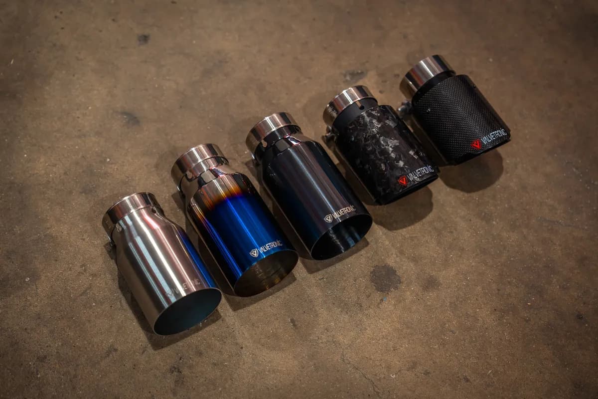 Universal Exhaust Tips 2.5 Inch T304 Stainless Steel Black Valvetronic Designs