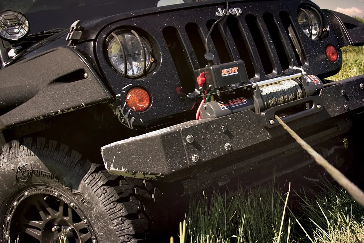 8000 LB Winch Waterproof 4.9 HP Series Wound 12V Motor W/ 92 Foot Synthetic Rope SEC8 Scout ES Mile Marker