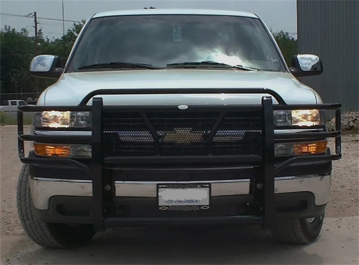 9902 Silv 1500/2500/0006 Suburban 1500 Grille Guard