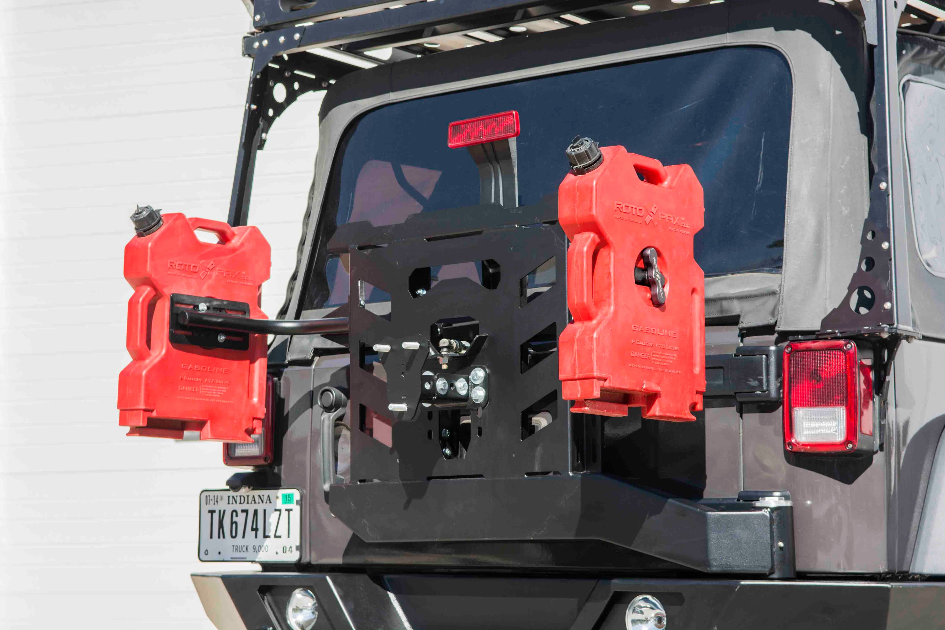 LOD Destroyer RotoPax 2 or 3 gallon Single Side Mount Black Powder Coated - JL/JK product image