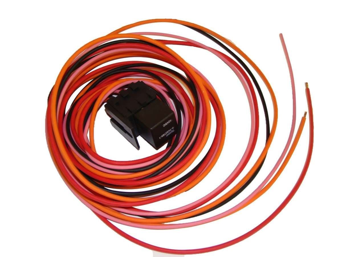 American Autowire Universal Relay With Mounting Base & Wiring