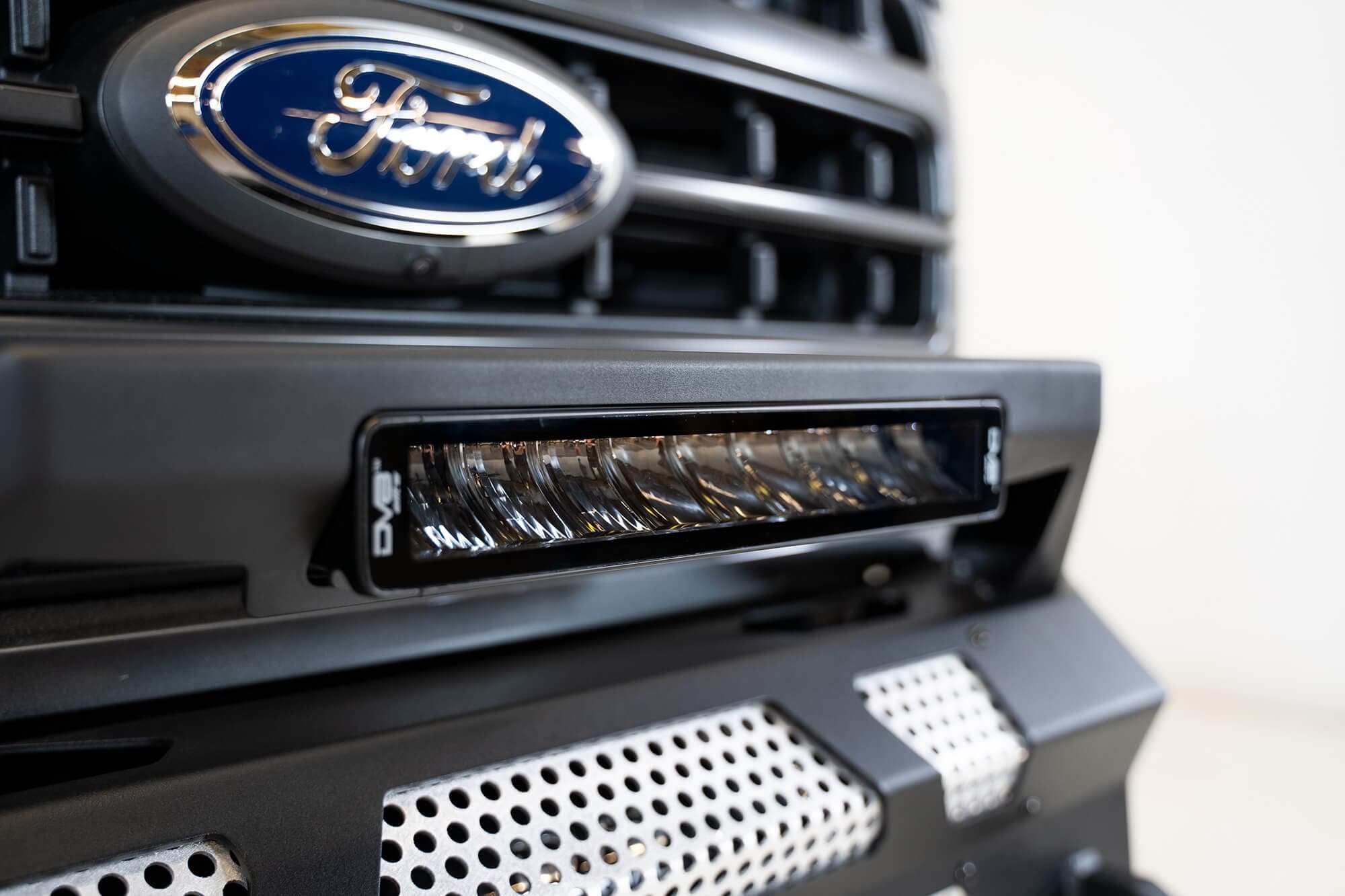 DV8 Offroad BE13EW45W UNIVERSAL 13 INCH DUAL ROW LED LIGHT BAR FLOOD/SPOT COMBO PATTERN 45W 3800 LUMENS