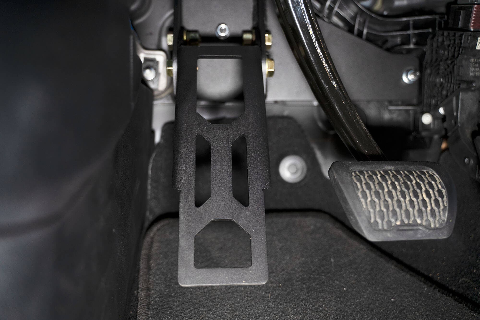 DV8 Offroad Adjustable Dead Pedal - JT/JL Automatic product image