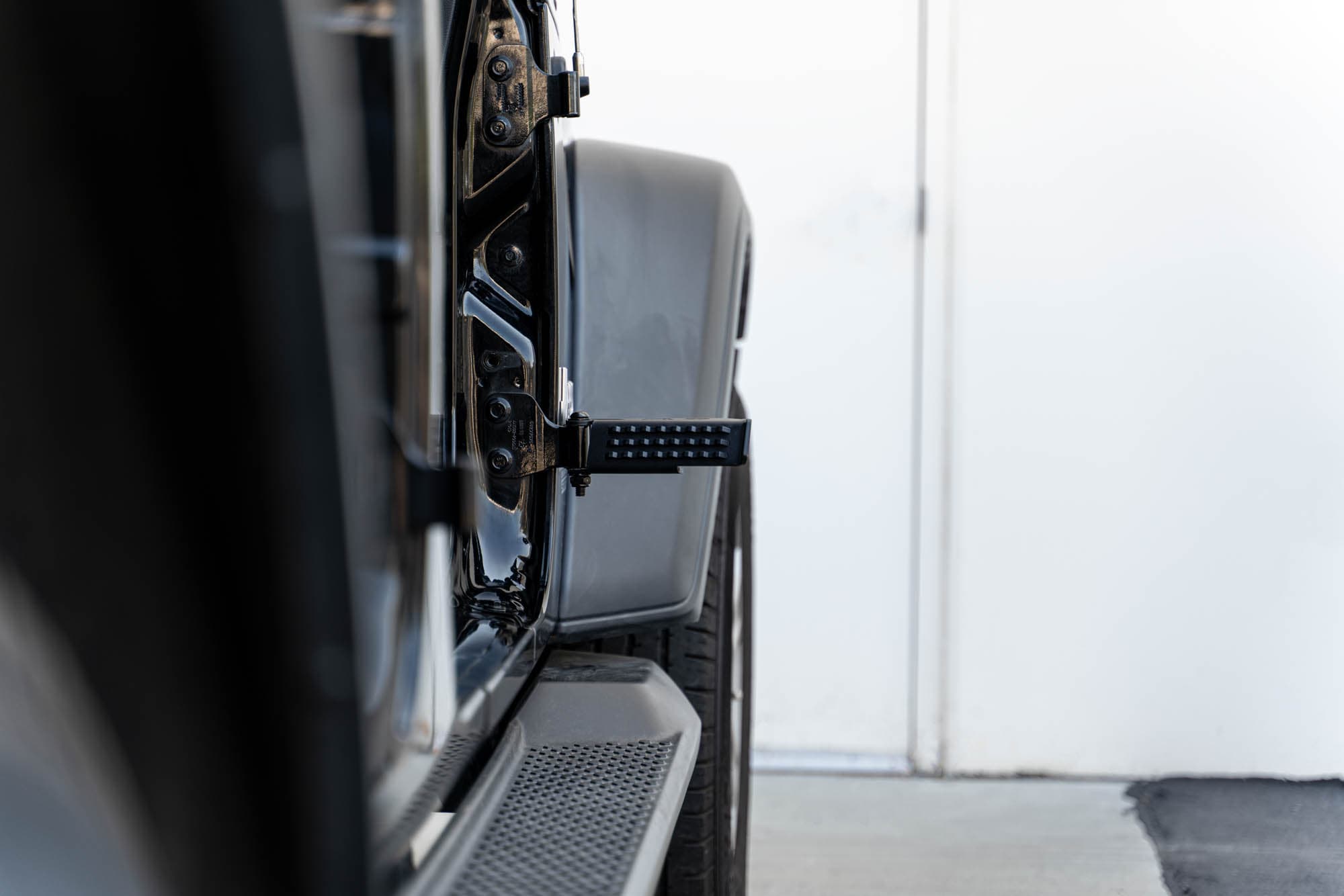 DV8 Offroad STJL-05 Jeep Wrangler JK/JL & Gladiator JT Foot Pegs product image