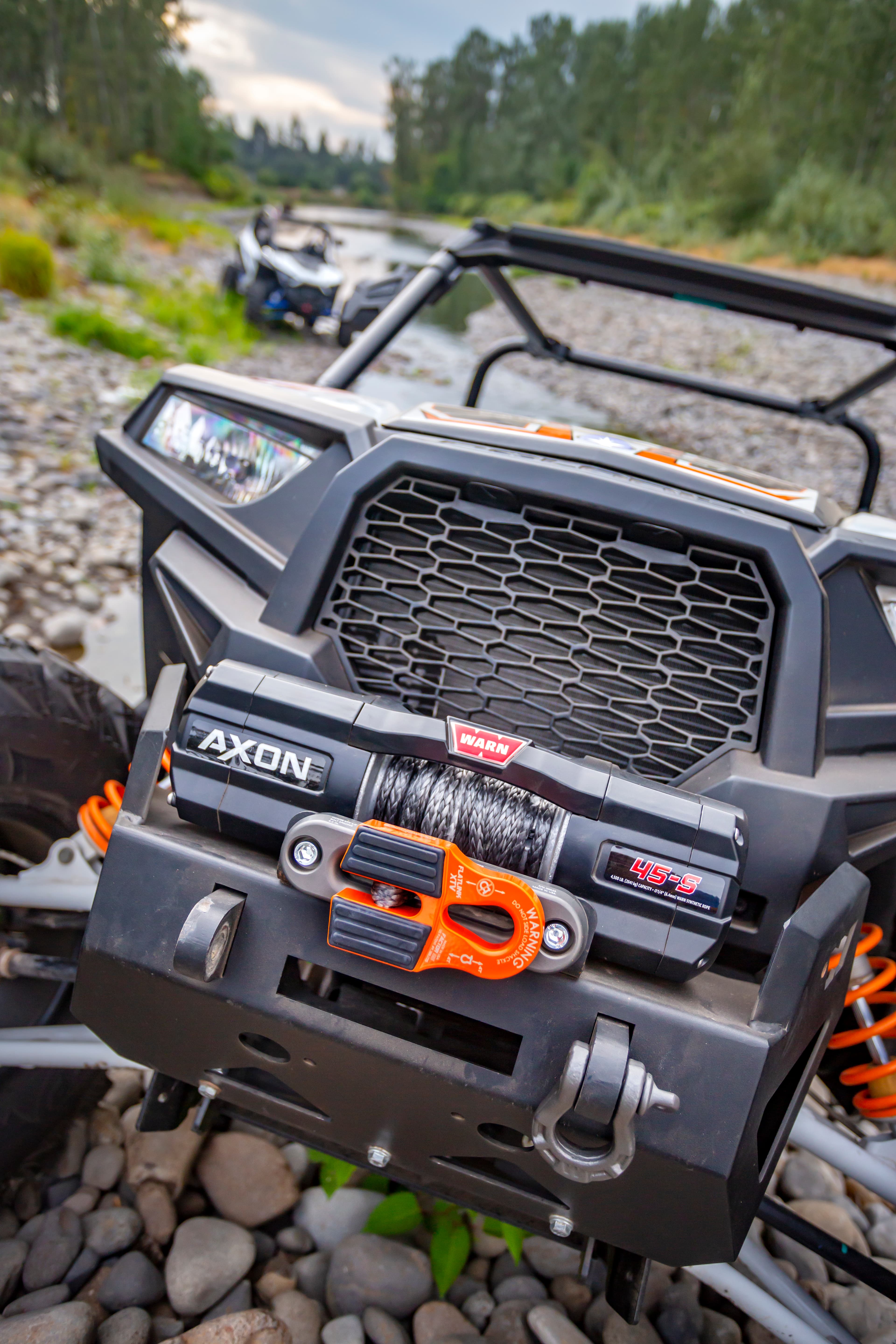 Factor 55 00070-01 FLATLINK XTV WINCH SHACKLE MOUNT -- RED product image