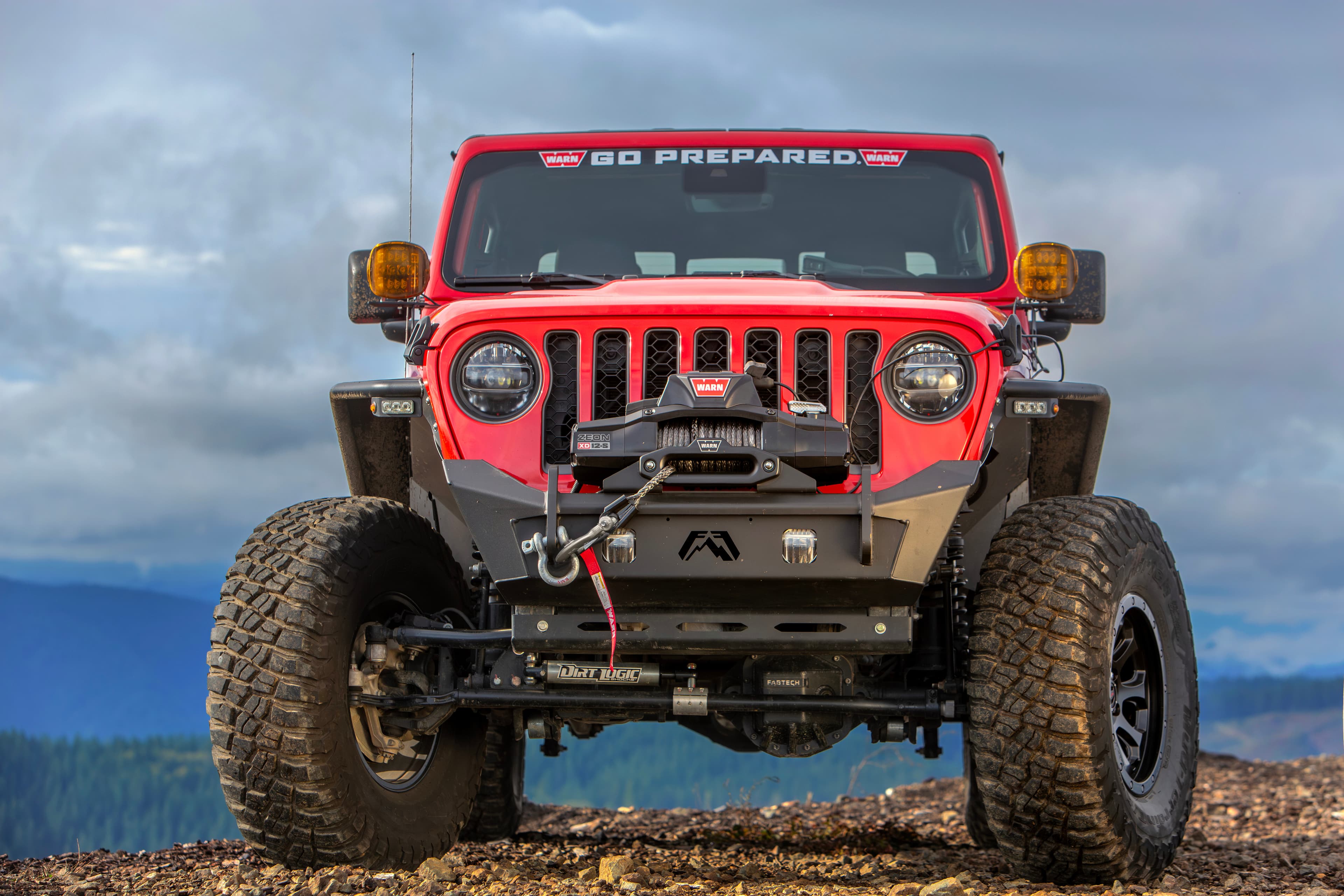 WARN ZEON XD 10-S WINCH W/SYNTHETIC ROPE product image