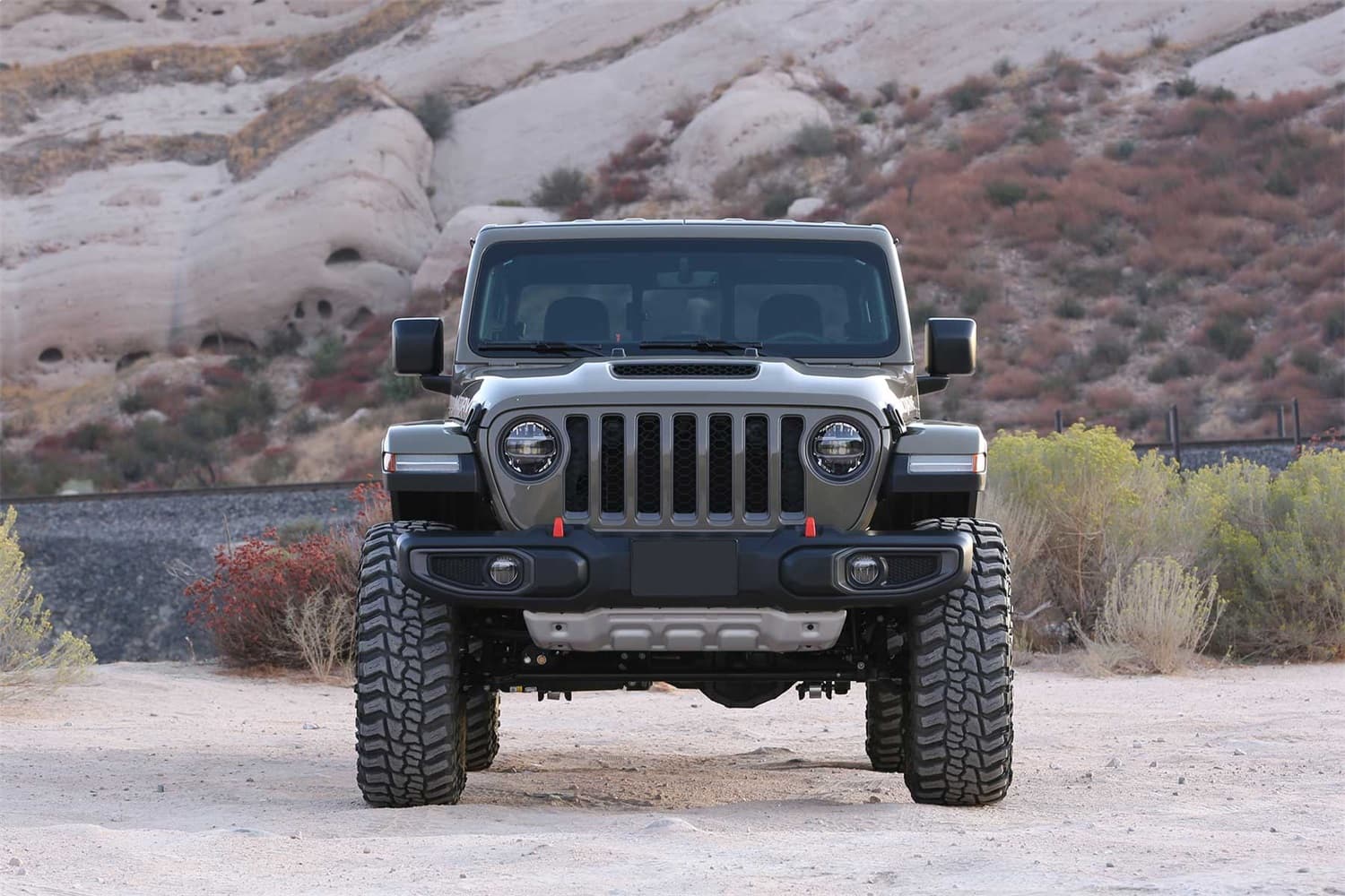 Fabtech FabTech 2in Sport II Lift Kit w/ Shock Extensions - JT Mojave Only