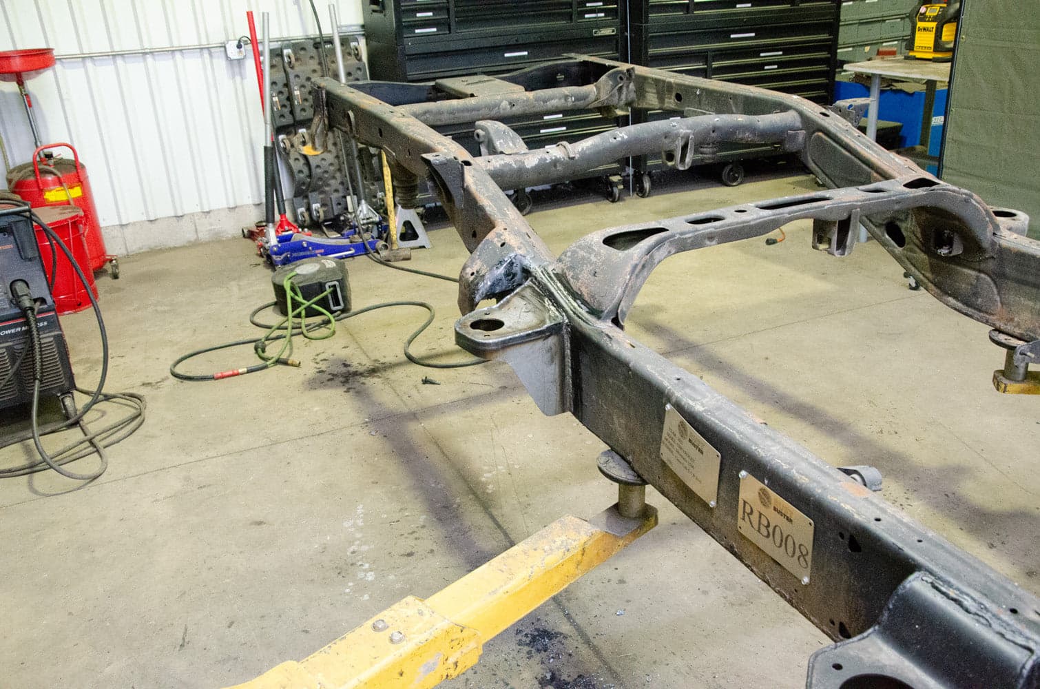 Rust Buster 2014-2018 CHEVY SILVERADO 1500 GMC SIERRA 150/ 2019 CHEVY SILVERADO LD GMC SIERRA LIMITED - FITS CREW CAB AND EXTENDED CAB REAR CAB MOUNT LEFT SIDE RB7394L product image