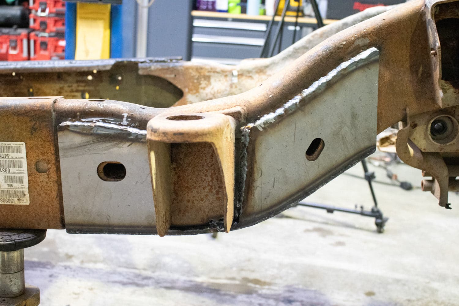 2001 2010 CHEVY SILVERADO 2500HD SHORT BED GMC SIERRA 2500HD SHORT BED FRONT FRAME SECTION RIGHT SIDE product image